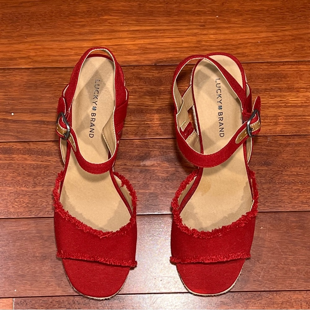 Lucky Brand Mindra Sandals Sz 10